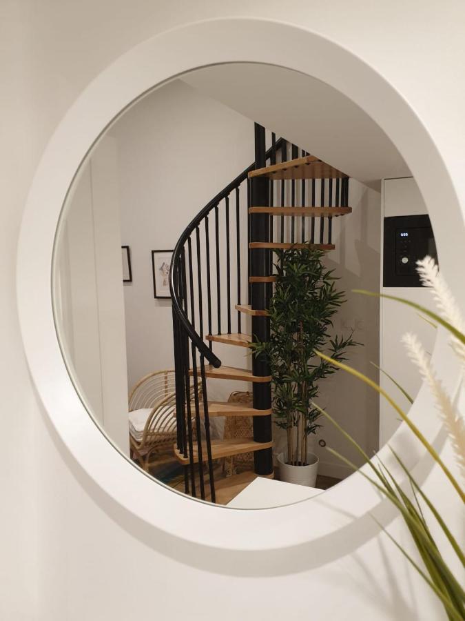 Loft Luxe Liberte Apartment