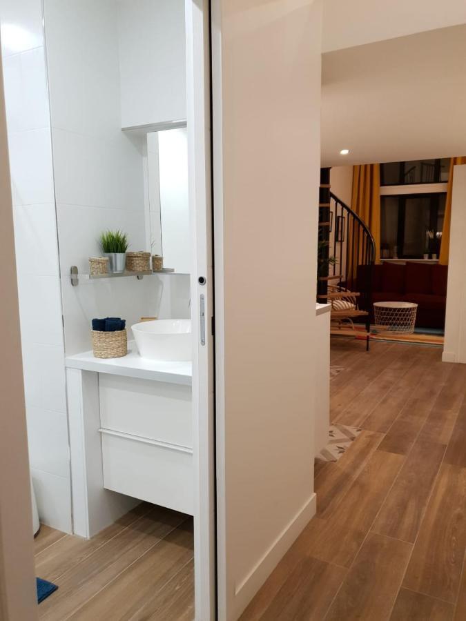 Loft Luxe Liberte Apartment